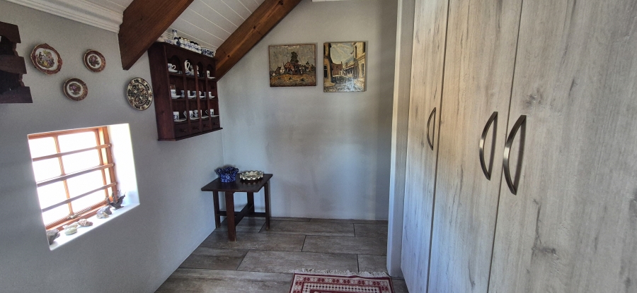 5 Bedroom Property for Sale in Cape Farms Western Cape